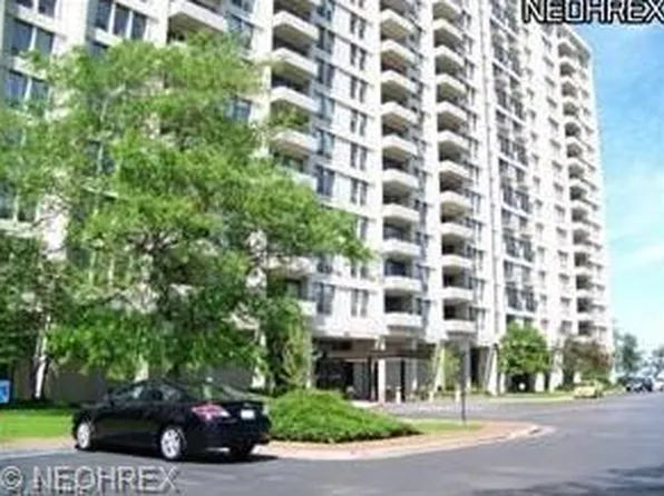 1 Lake Shore Blvd Suite 1501, Bratenahl, OH 44108