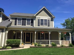 529 Shenandoah Trl, Elgin, IL 60123