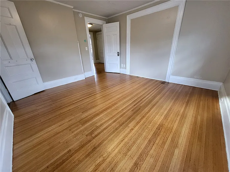 45 Boardman St — Photo 23