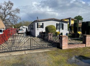 28 N Adelbert Ave, Stockton, CA 95215