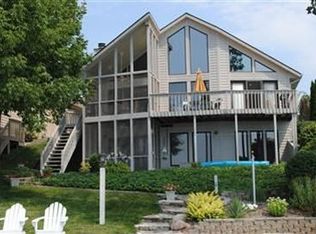 13021 Iyopawa Island Rd #R, Coldwater, MI 49036