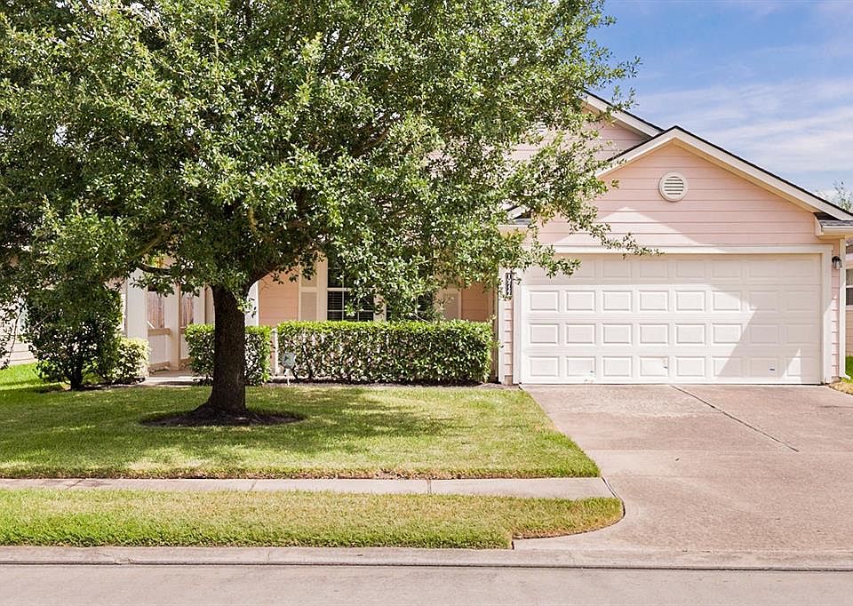 1st image of 19722 Plantation Grove Trl