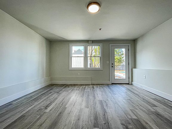 3rd image of 265 Cottage Rd #6