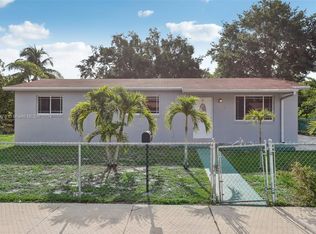 17951 NW 22nd Ct, Miami Gardens, FL 33056