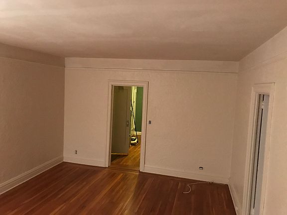 3rd image of 1430 Midland Ave APT 5B