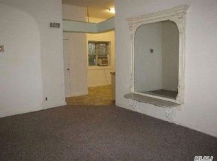 50 E Main St APT 4, Babylon, NY 11702
