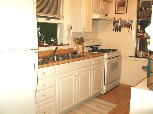 4th image of 5901 W Carol Ave