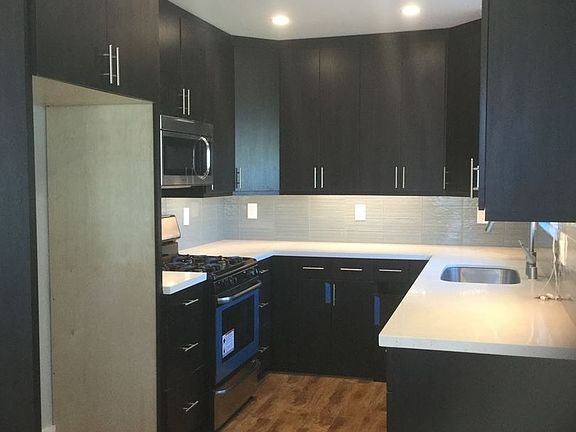 3rd image of 5317 E The Toledo APT 07