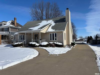 626 3rd Ave, De Witt, IA, 52742