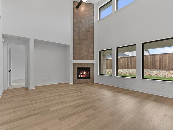 5th image of 3219 Fisher Rd