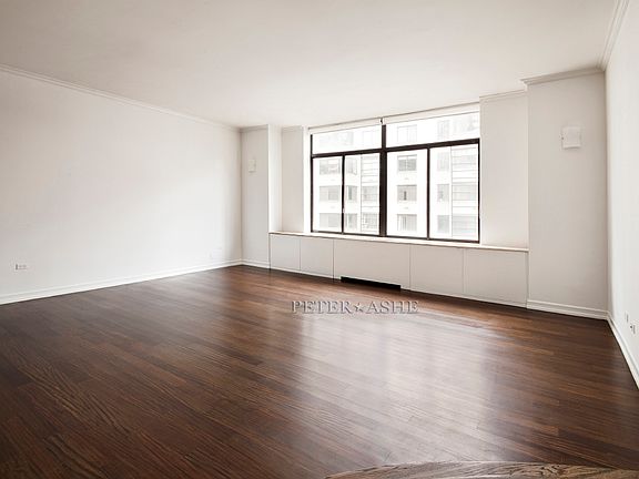 4th image of 525 E 80th St APT 8F