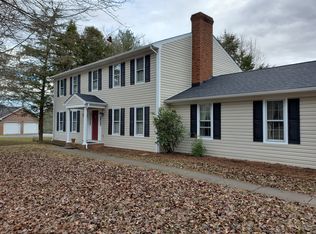 154 Brunswick Forge Rd, Troutville, VA 24175