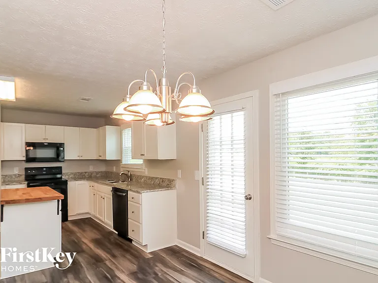 138 Wards Creek Ln — Photo 4