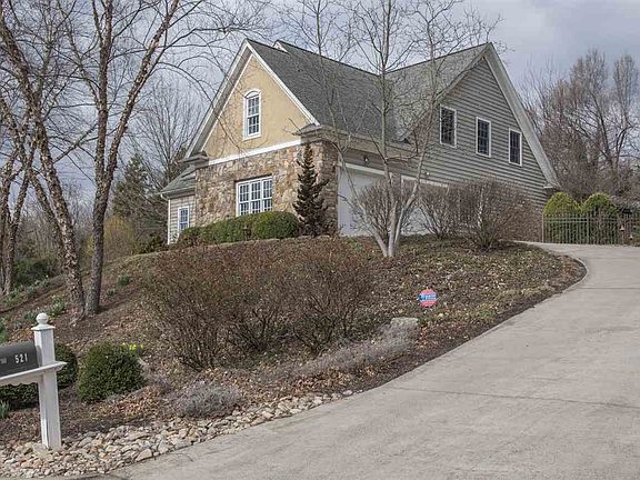 2nd image of 521 Myers Ave