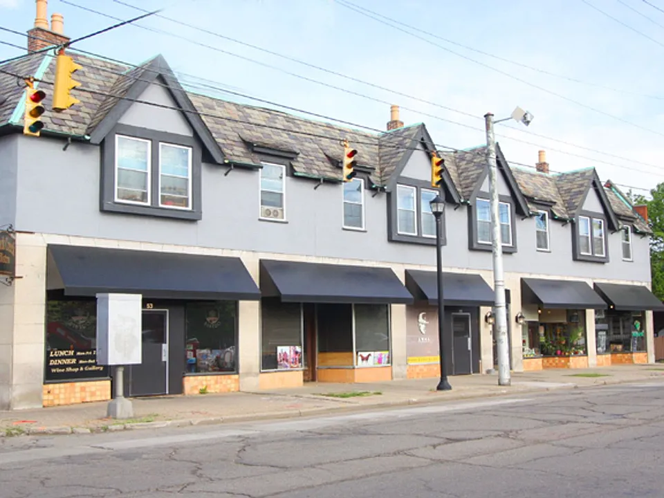 47 Parsons Ave