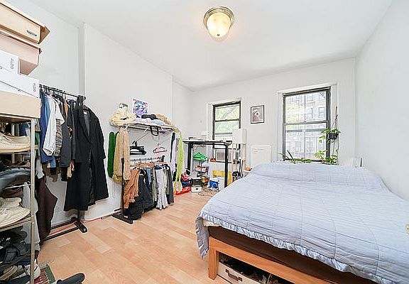 3rd image of 1741 1st Ave #3