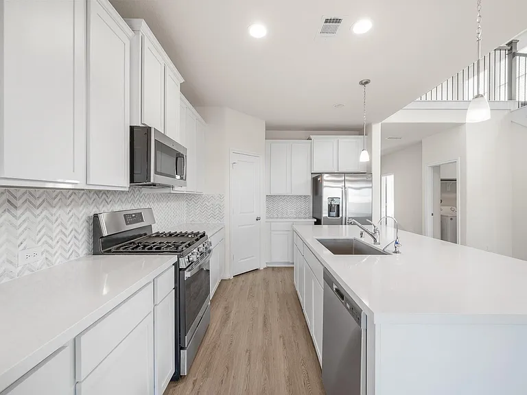 804 Sarasota Shore Dr — Photo 19