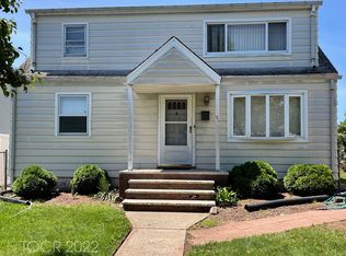 86 Avenue D, Lodi, NJ 07644
