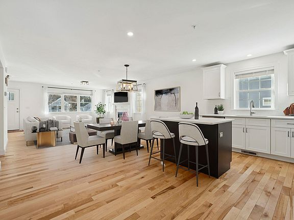 5th image of 58 Three Ponds Drive