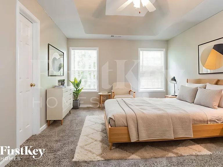 1046 Preserve Ln — Photo 10