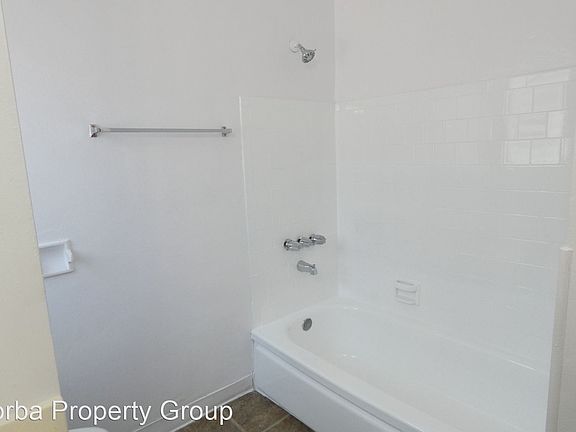 5th image of 14108 Bellflower Blvd APT F