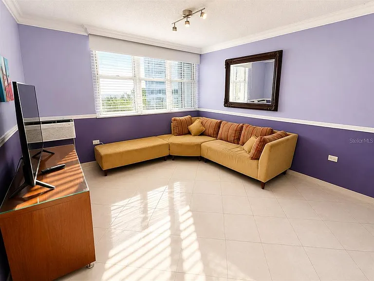 1035 Ashford Ave #802 — Photo 14
