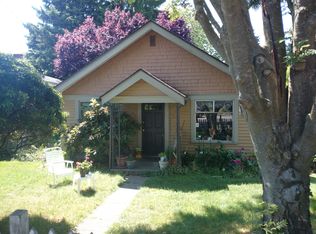 8705 18th Ave NW, Seattle, WA 98117