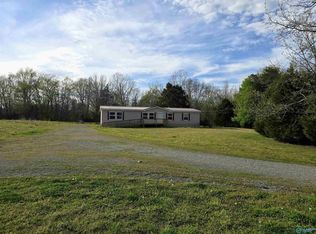 2709 S Danville Rd, Danville, AL 35619