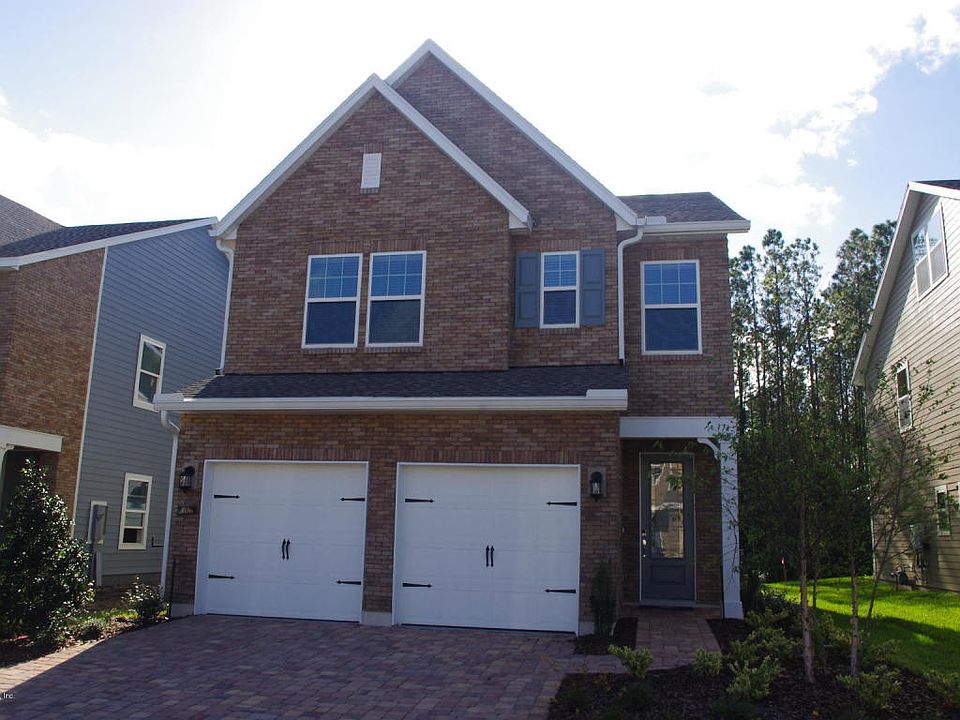 1st image of 106 Silver Creek Pl
