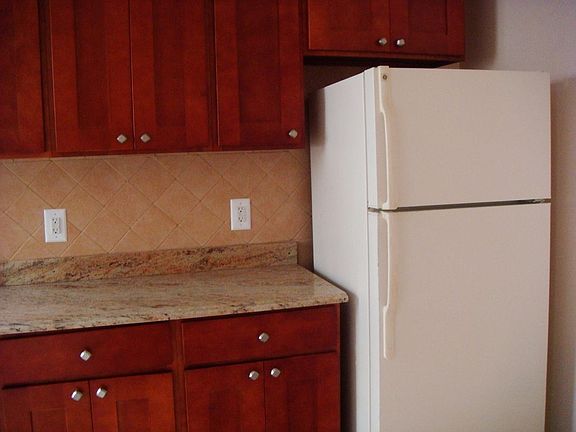 3rd image of 30-43 34th St #3F