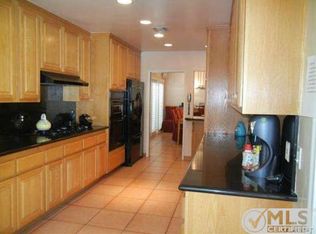 23107 Gainford St, Woodland Hills, CA 91364