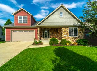 131 Ridgeview Dr, Valparaiso, IN 46385