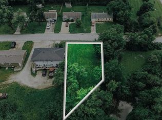 5812 E 149th St, Grandview, MO 64030