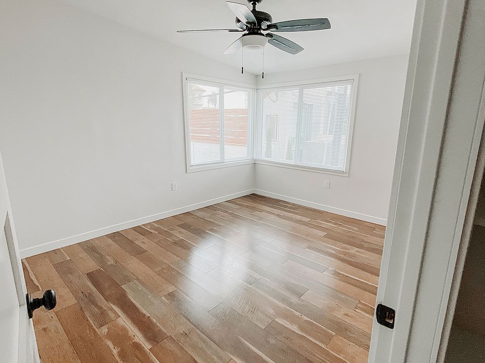 1st image of 7342 Girard Ave Unit 6