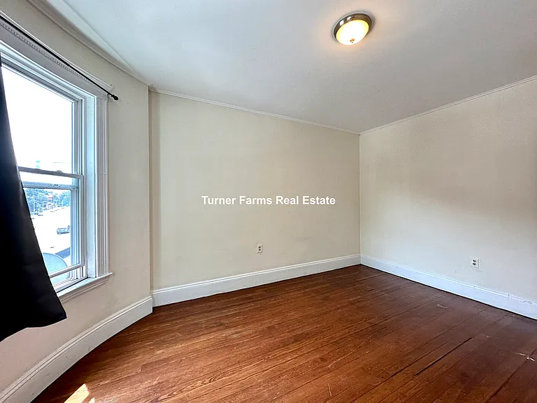 692 Columbia Rd #2A — Photo 12