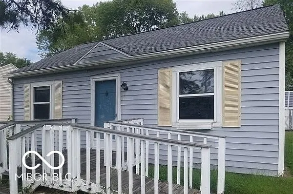 3201 N Saint Joseph Ave photo 1