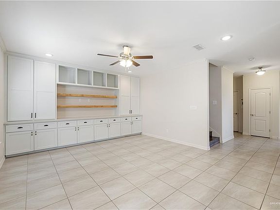 4th image of 1908 Hannah Dr