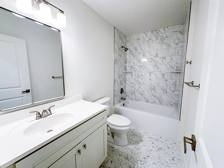 2346 Sorentrue Ave — Photo 10