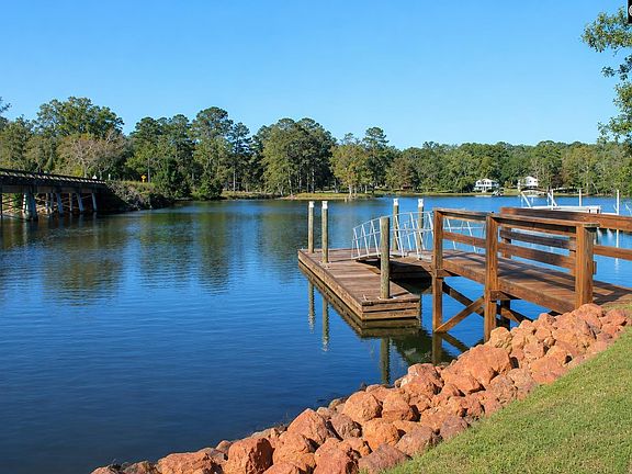 3rd image of Clouds Creek Cir #94