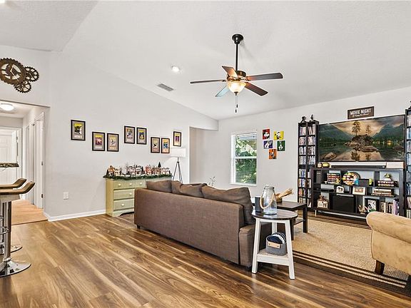 5th image of 2680 Sanderling St