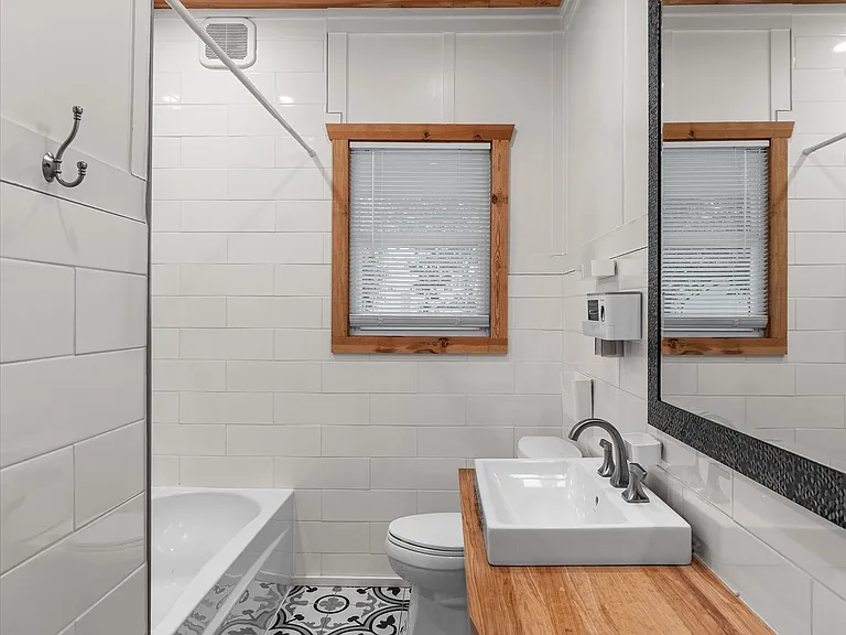 115 Ardmore Ave — Photo 28
