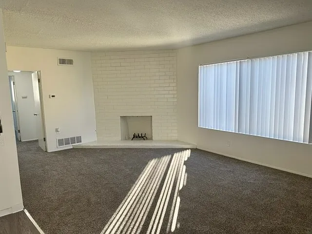 The Viking Apartments — Photo 4