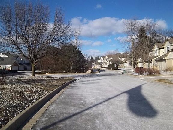 2nd image of 1859 Preserve Blvd
