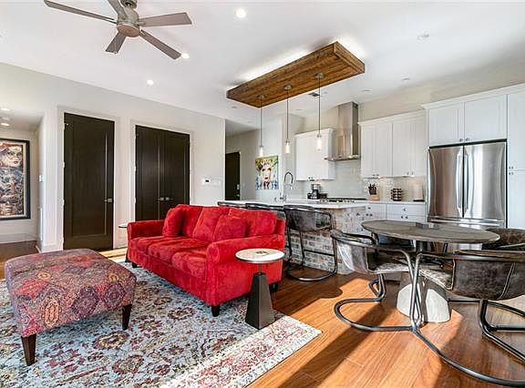 5th image of 8220 Maple St #F