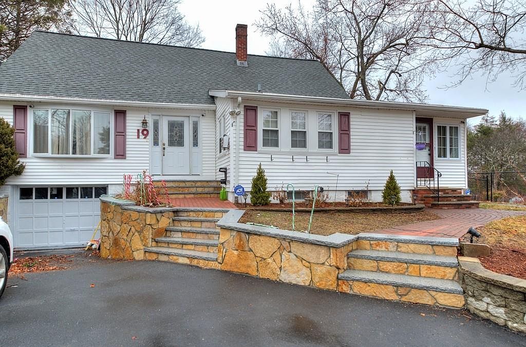 19 Albion St, Methuen, MA 01844 Zillow