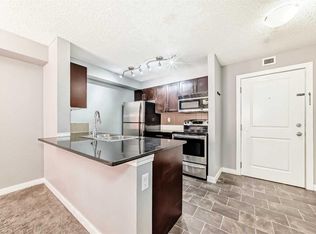 403 W Mackenzie Way SW #4304, Airdrie, AB T4B 3V7