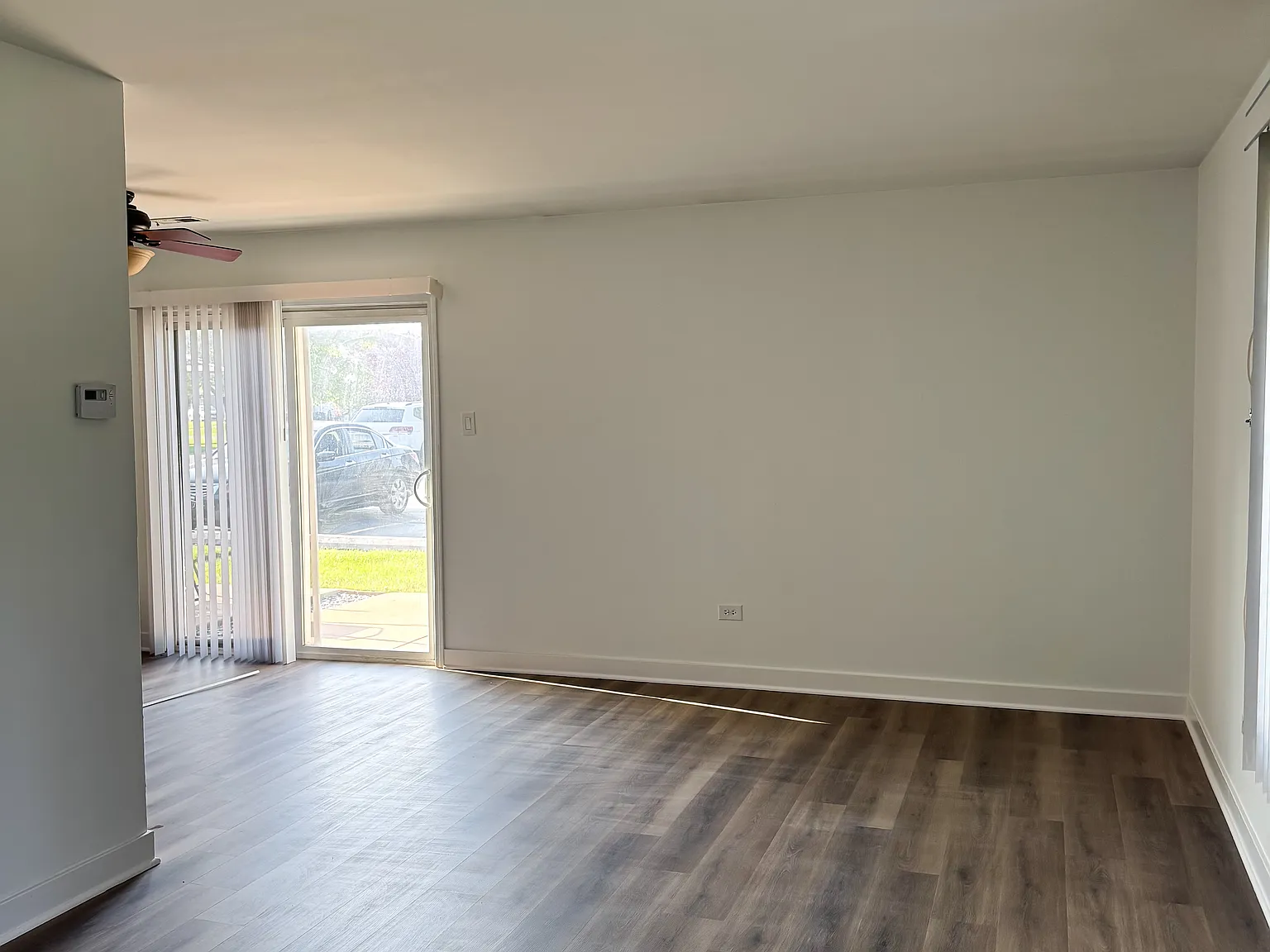 3 bed, 1100 sqft, $2,600 — Photo 4