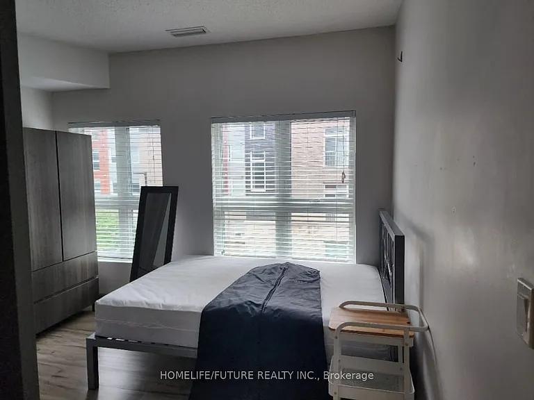 258 C Sunview St #323 — Photo 2