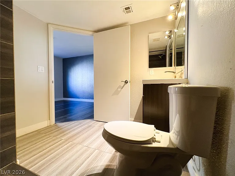 8410 Eldora Ave #1004 — Photo 61