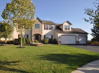 916 Boggs Ct, Pickerington, OH 43147